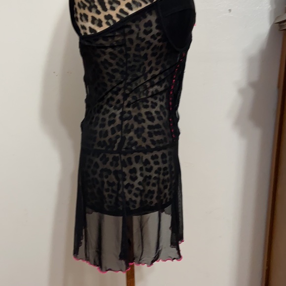 Vintage Black sheer lacy mesh 1-pc lingerie. - Picture 2 of 8